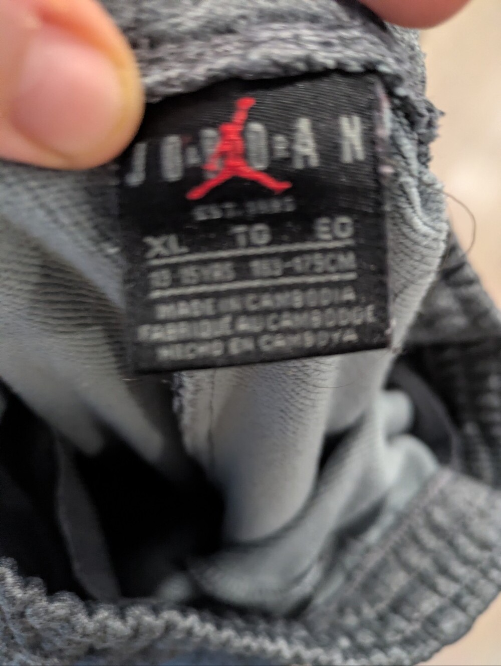 Jordan Kids' Charcoal Gray Fleece Joggers - Picture 3 of 3